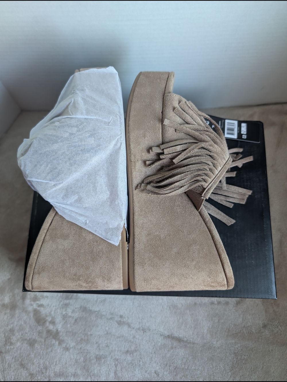 Madden NYC Taupe Fringe Slide Sandals Size 7 NIB - Picture 2 of 9